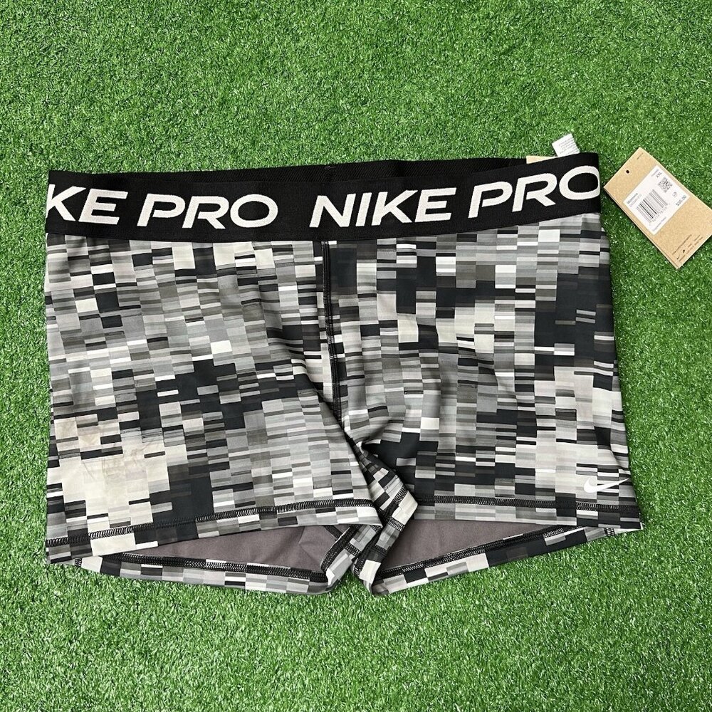 Nike Pro Womens 365 3" Size 2XL Womens Black Grey All Over Print Workout Shorts